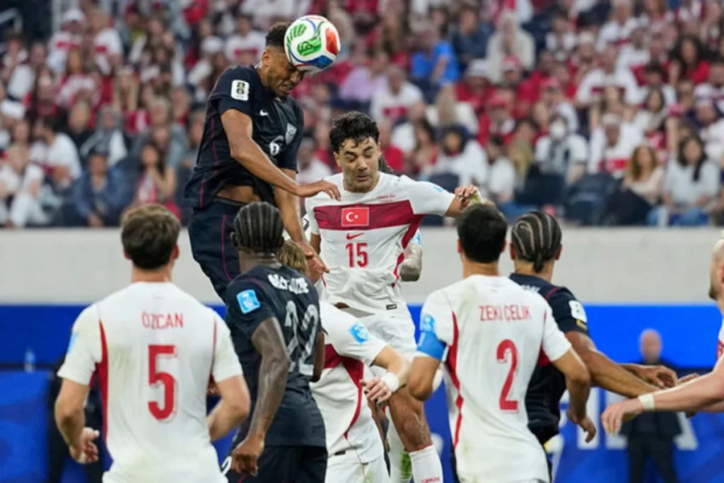 美国波赫预测比分3:0、4:0!地主攻势,波赫防线恐难撑全场